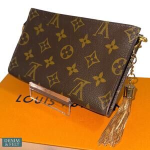 Louis Vuitton Bucket PM Monogram Canvas Pouch w/Tassel Charm Accessory SR1927